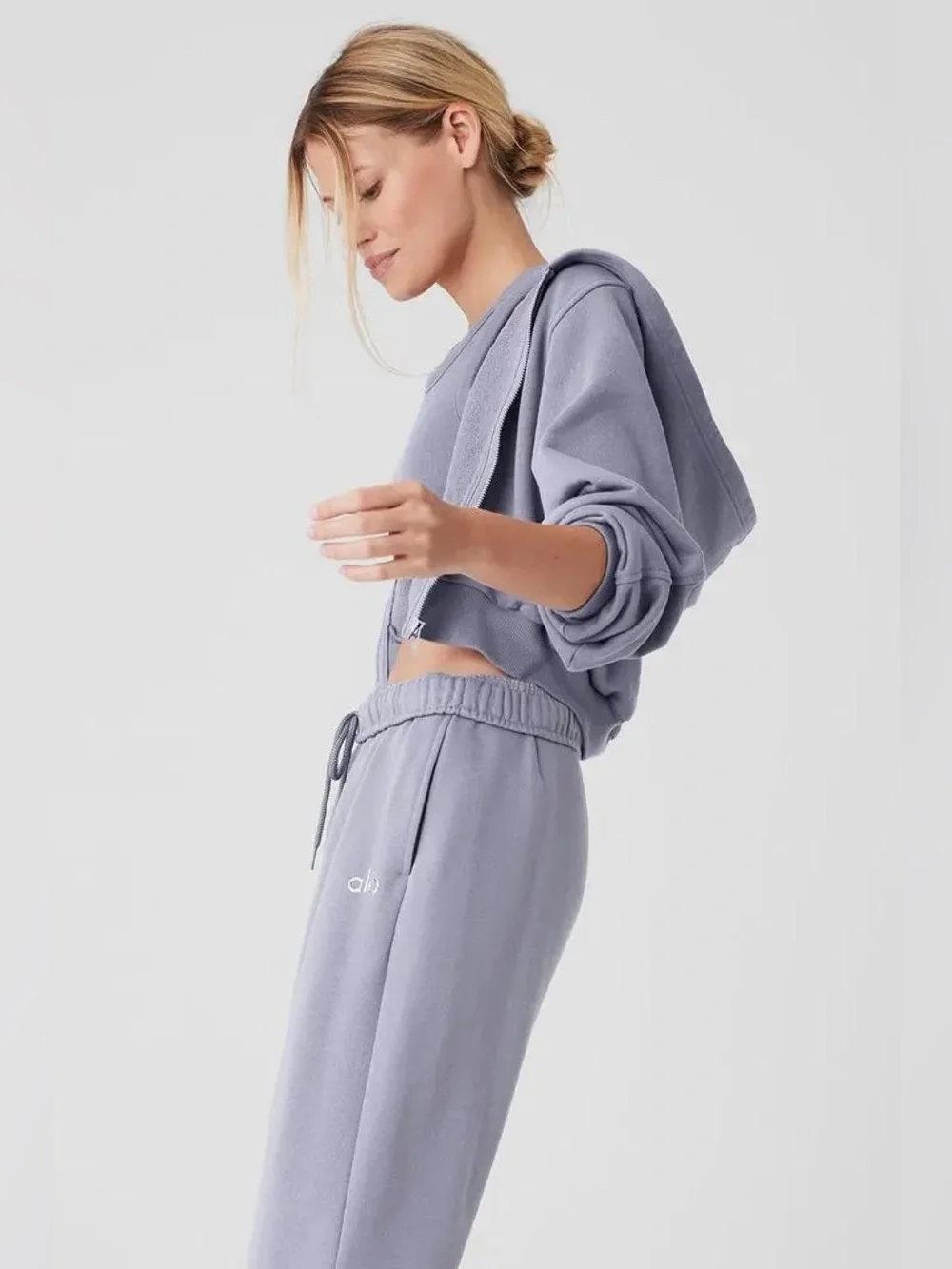 ALO YOGA | ✨NWOT✨ Breakaway Zip Up Hoodie in Fog